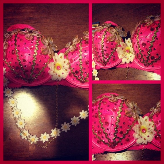 Items similar to Pretty pink and gold trim daisy bra on Etsy