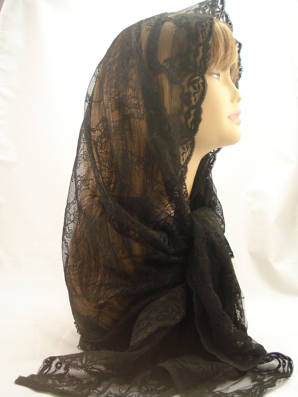 Wrap Style Veil/ Black Mantilla/ Lace Chapel Veil/ Catholic