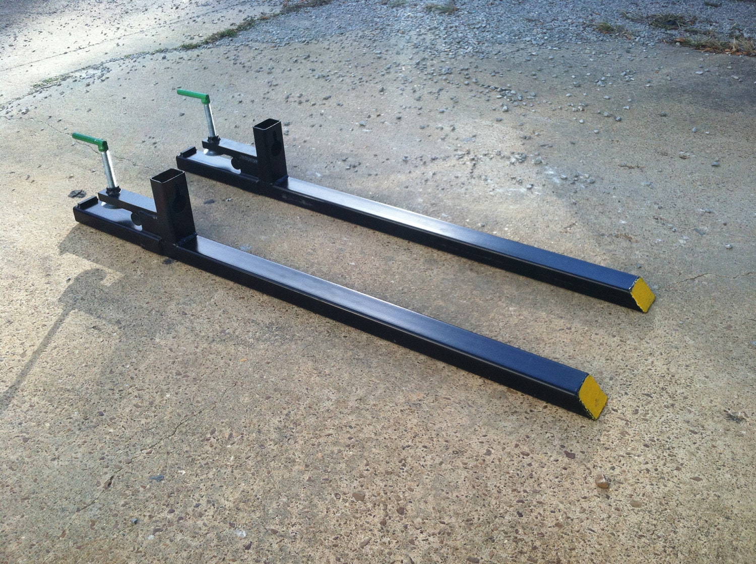 LW Clamp on Pallet Forks for a Tractor or Skid Steer I also