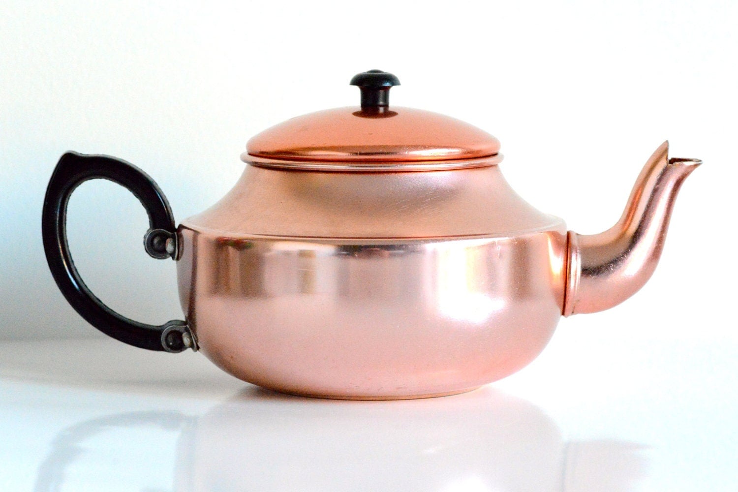Towerbrite anodised aluminium teapot