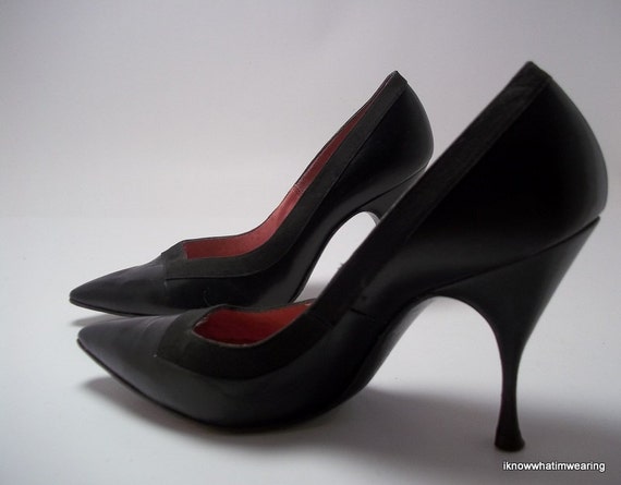 1950's Black on Black Stiletto Heels by IKnowWhatImWearing