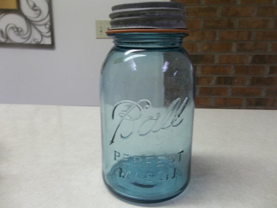 Items similar to BALL Perfect Mason Jar with Rubber Ring and Ceramic ...