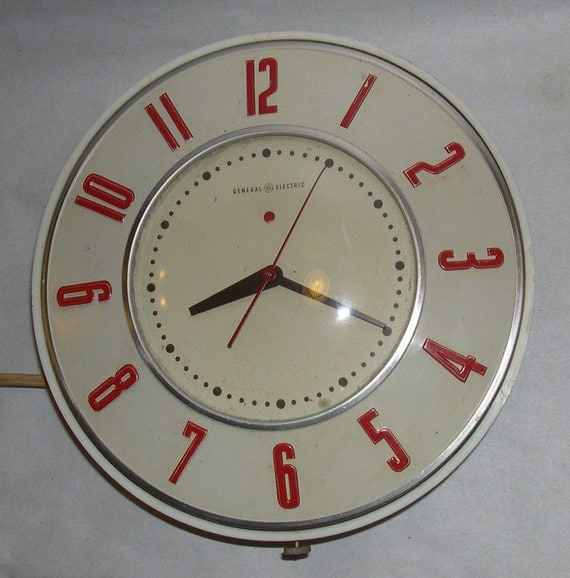 General Electric Telechron 2H26 Kitchen Wall Clock