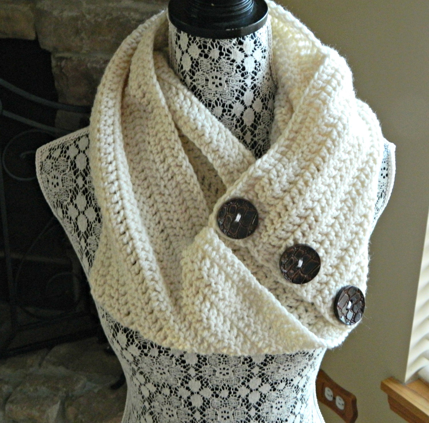 CREAM INFINITY SCARF by itsAOKcrochet on Etsy
