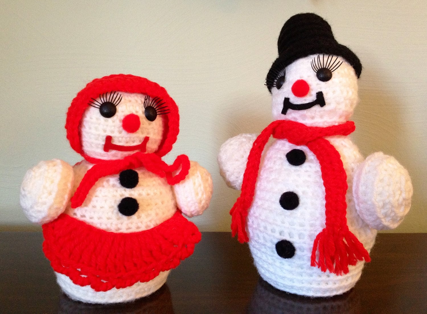 Everybody Loves Christmas Handmade Mr. & Mrs. Snowman Crocheted