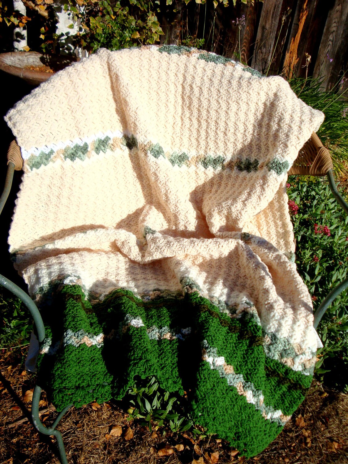 Crochet Afghan Blanket Hunter Green Blanket beige creamy llap