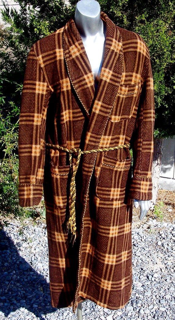 Vintage BEACON BLANKET ROBE Mid Century Plaid by dyenah on Etsy