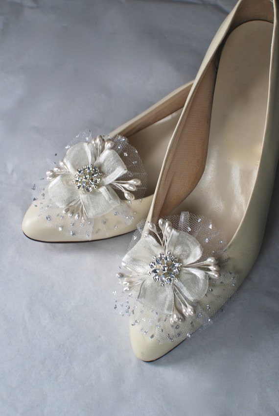 Items similar to Bridal Shoe Clips, Wedding Shoe Clips, Pearl Shoe