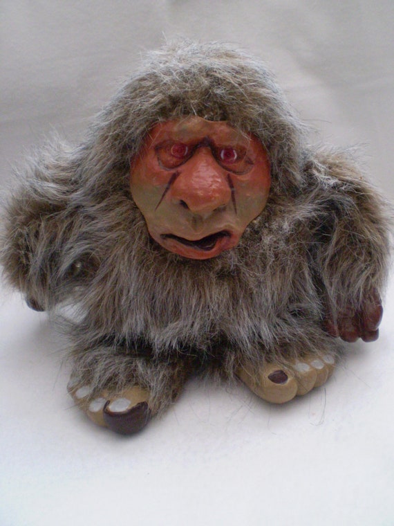 DA GRUNT Sound Activated Interactive Caveman Toy Missing