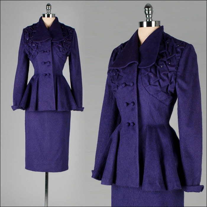 Vintage 1940s Suit . Lilli Ann . 2 pc Set . Purple . Eyelash