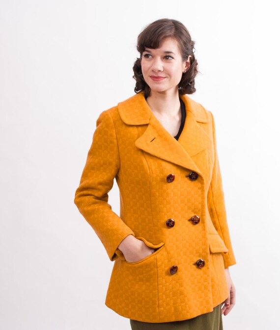 I Want What She S Wearing Olivia Palermo Olivia Palermo In A Mustard Alberta Ferretti Pea Coat