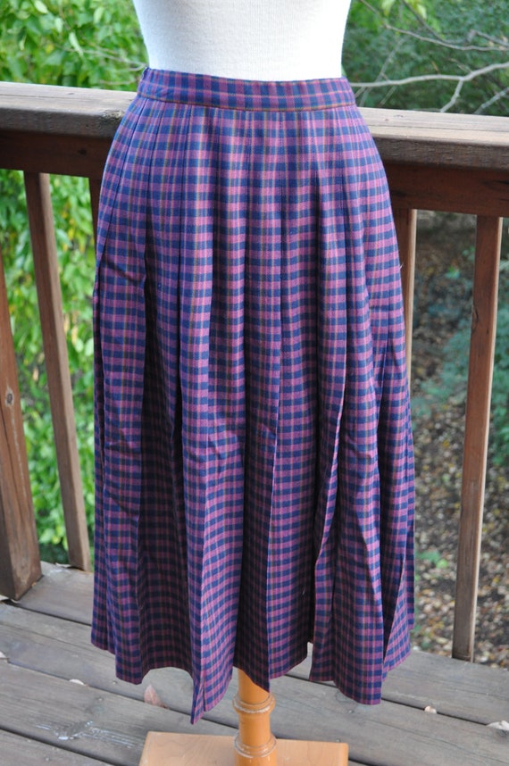 Vintage Pendleton Skirt. Women's Size 8 Kilt. Pleated