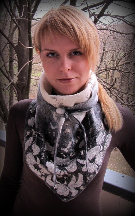 scarf baktus bloomy scarf baktus bloomy