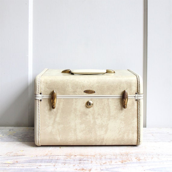 Vintage Train Case Cosmetic Case Suitcase by ethanollie on Etsy