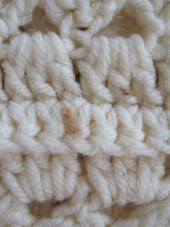 Crochet Striped Shell Stitch Lap Blanket in Cream