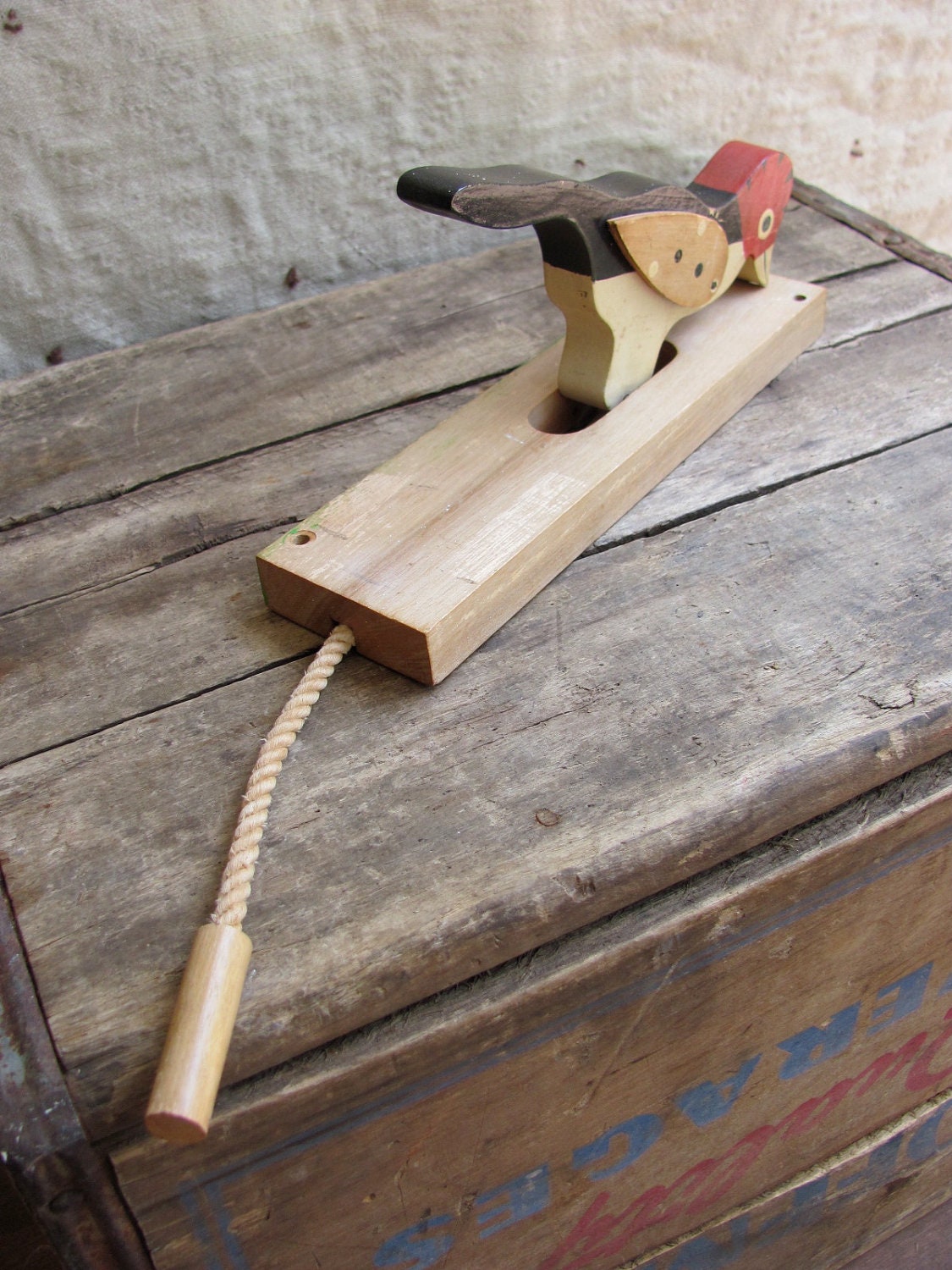 SALE // vintage c. 1960s woodpecker door knocker // painted