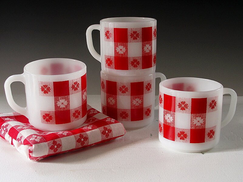 Holiday Sale . Vintage Coffee Cups Red Check Gingham