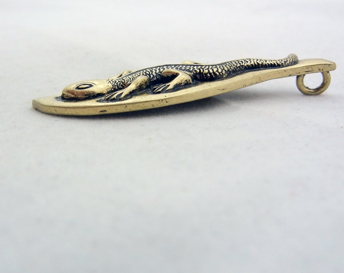 Antique Gold-tone Lizard Drop Pendant