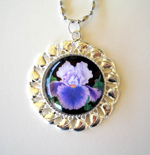 Iris Jewelry Necklace Pendant Lavender and Purple Art Glass