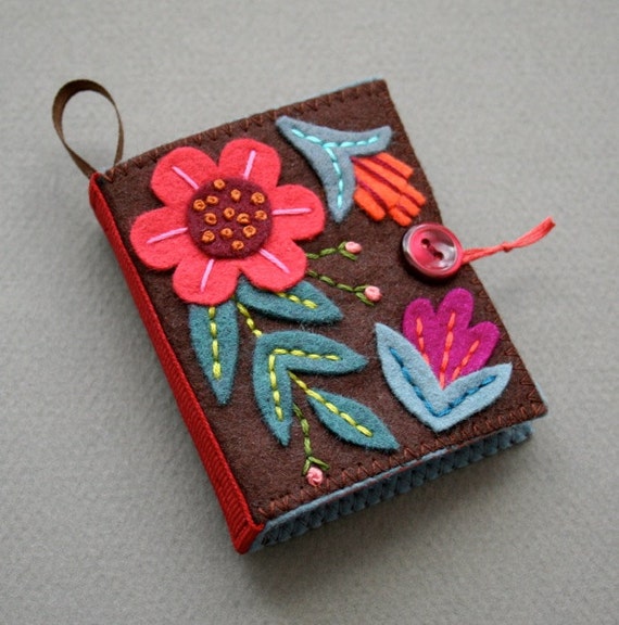 Handmade Flora Needle Book No. 37