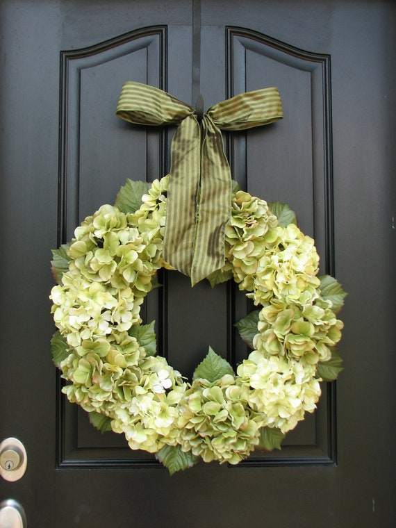 Decorations  Hydrangea Wreath  Wreaths  Home Decor  Hydrangeas 