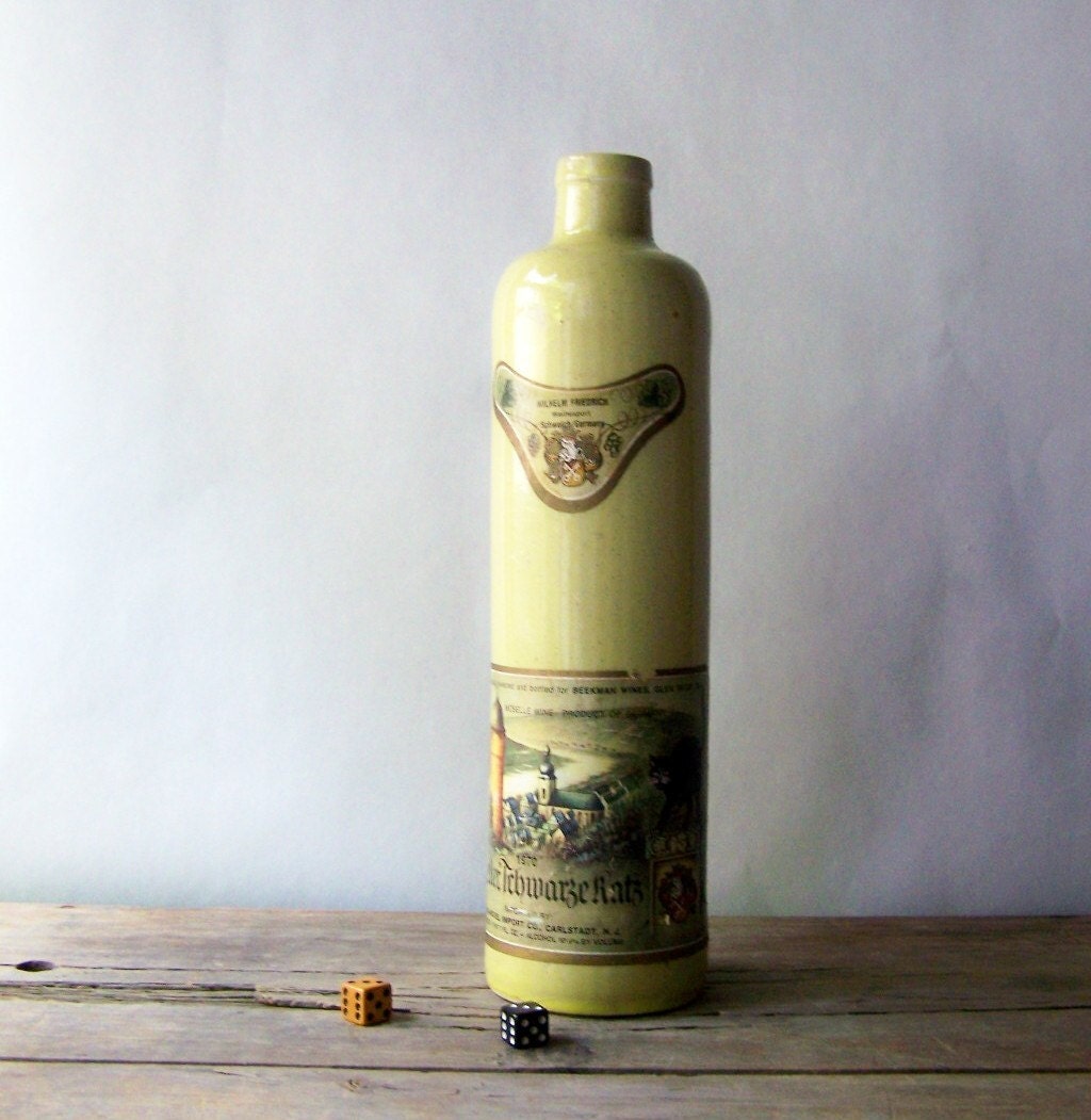 Vintage Ceramic Wine Bottle Zeller Schwarze Katz Label Black