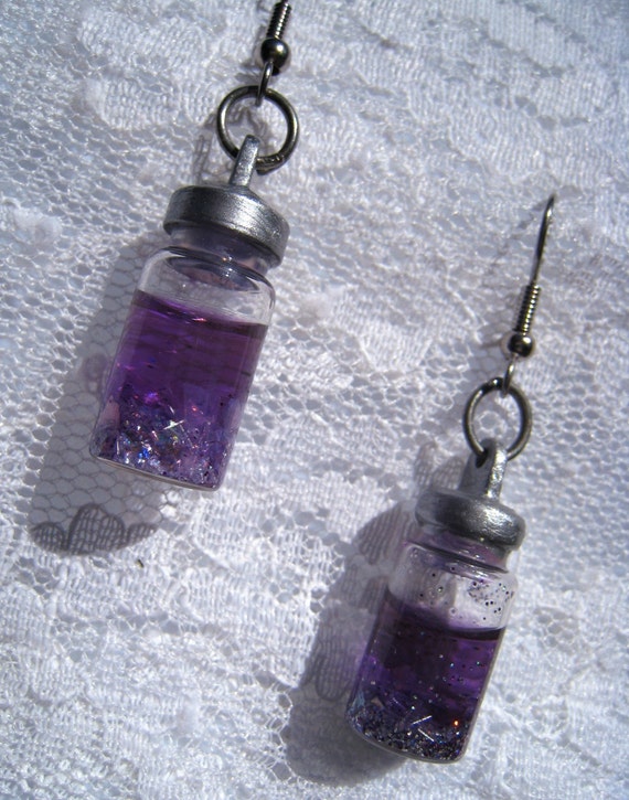 Nerd Jewelry magic potion earrings glass by SpiritWorldDesigns