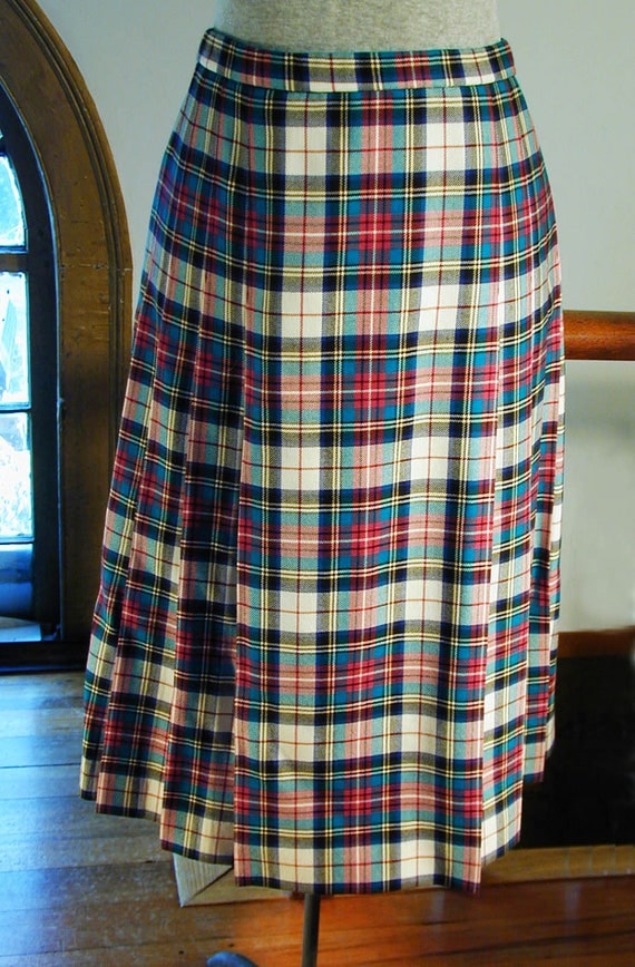 Items similar to Pendleton Plaid Pleated Wool Skirt Size 14 on Etsy
