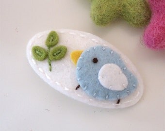 Felt hair clip -No slip -Wool felt -Pale blue bird and a sprout -ecru
