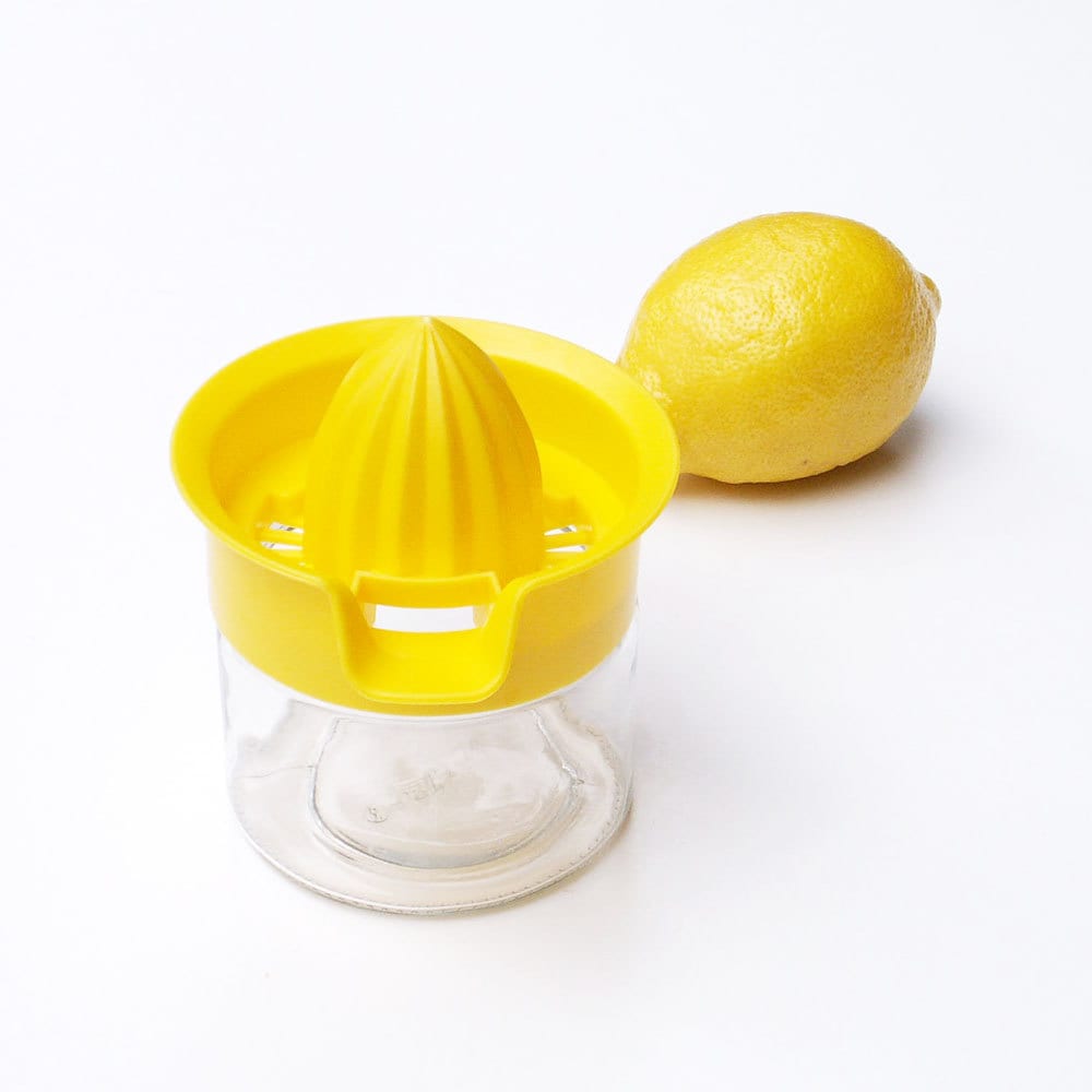 Retro Yellow Lemon Juicer Citrus Juicer Reamer by Chefmate