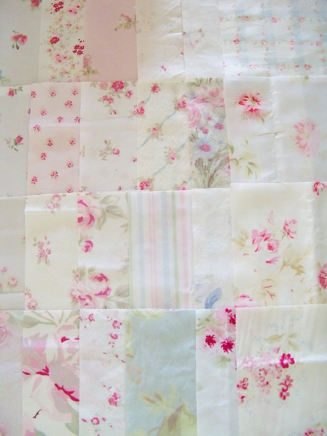 Simply Shabby Chic Roses Quilt SquaresRachel Ashwell3