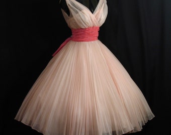 Vintage 1950's 50s Bombshell Fred Perlberg Shell Pink Ruched Chiffon Organza Circle Skirt Party Prom Wedding DRESS Gown