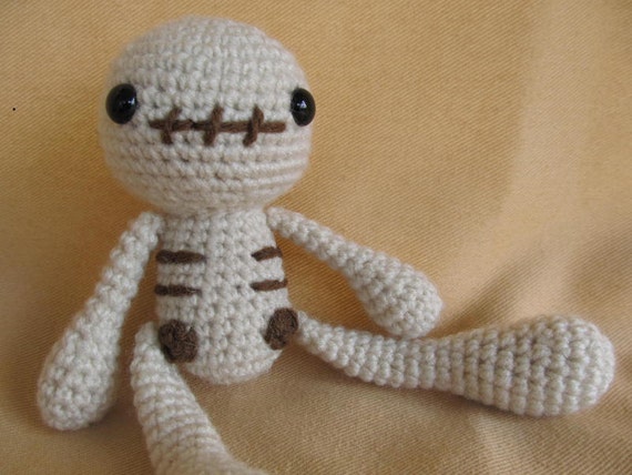 Skelly Skeleton Crochet Amigurumi Pattern