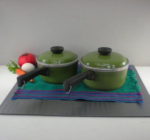 Club Aluminum Green Saucepans Pot with Lids 11/2 Quart 2 Qt