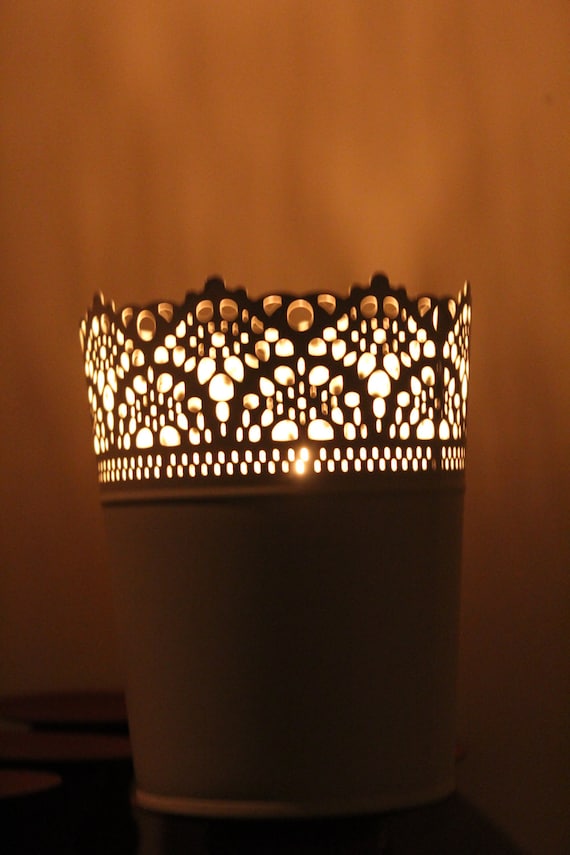 VINTAGE STYLE WHITE Metal Candle Holder Vase Lace Cut Out