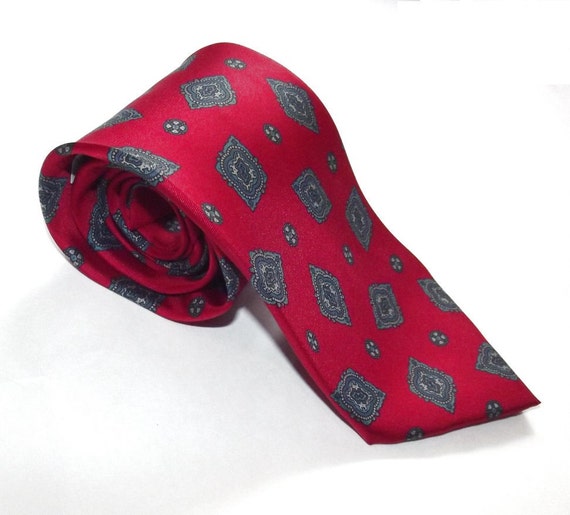 Vintage 80s Mens Italian RED SILK Power Tie Isaco Necktie WIDE