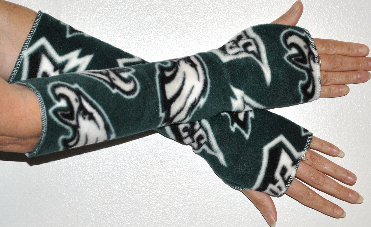 Fingerless Hand Arm Warmers Fleece Philadelphia by twochixremix