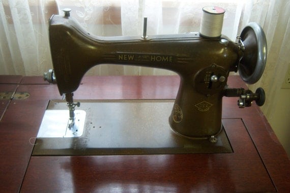 New Home Light Running Sewing Machine Type F New Home Light Running Sewing Machine Type F