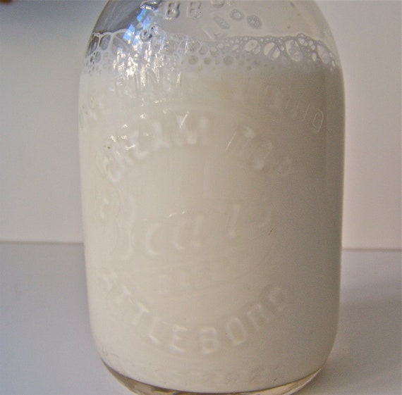 Vintage Milk Bottle Cream Top Bears Dairy 1948 RESERVED