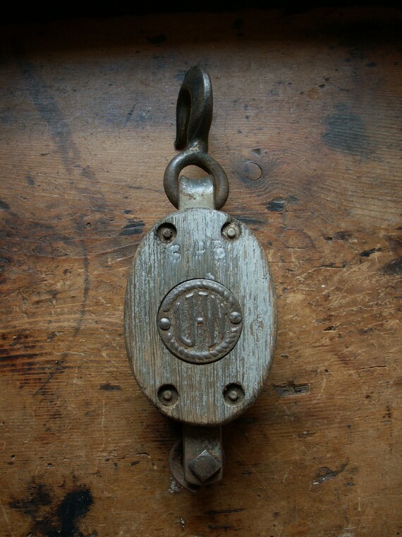 Vintage Small Wood UW Block and Tackle Pulley