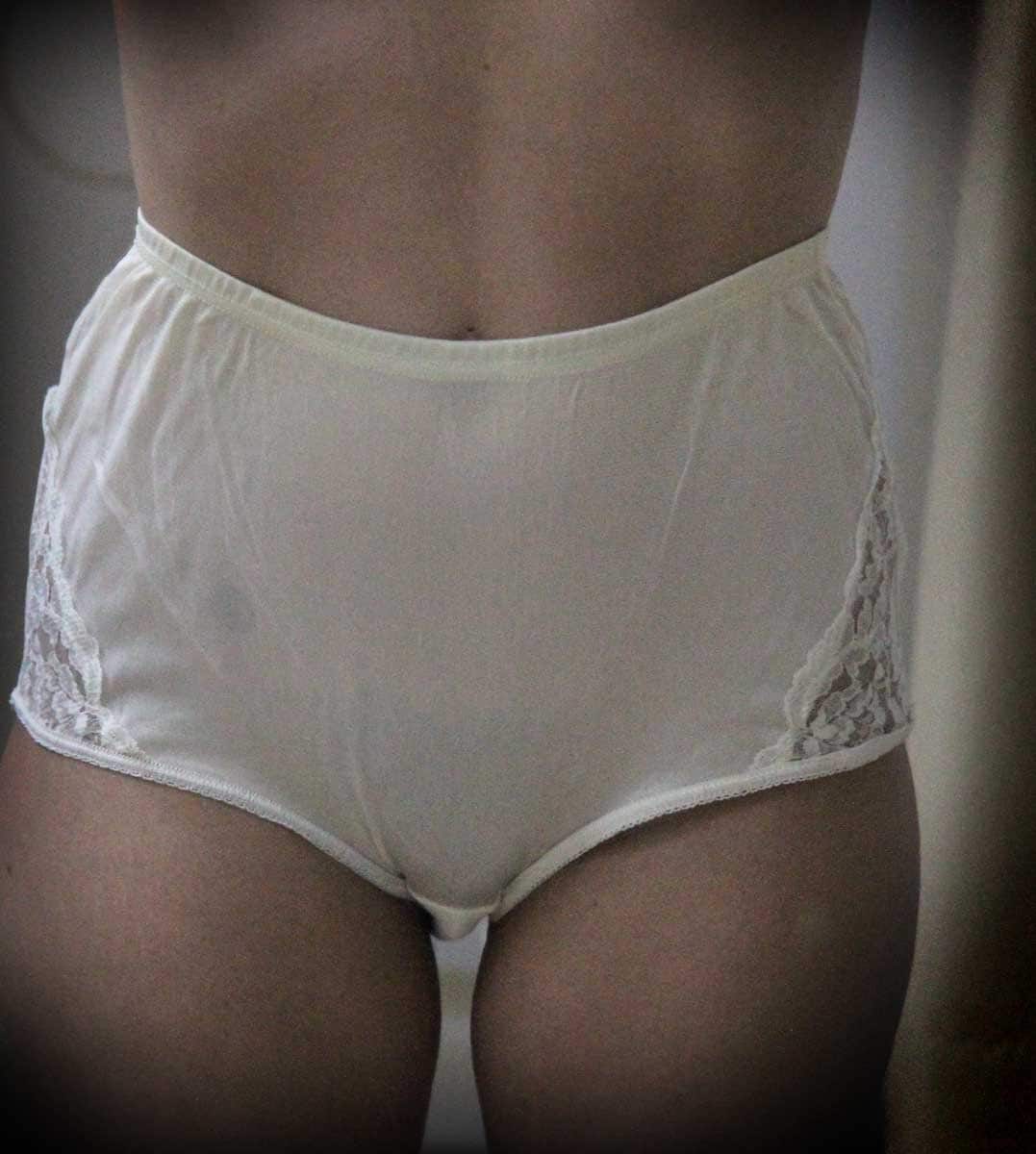 1970s Silky High Waisted Panties With Lace Side