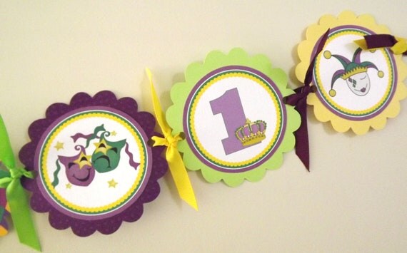 High Chair Banner -Mardi Gras -Photo Prop -High Chair Bunting -1st Birthday -Small Banner -I am 1 -Purple Green -Crown -Beads -Carnivale Il_570xn