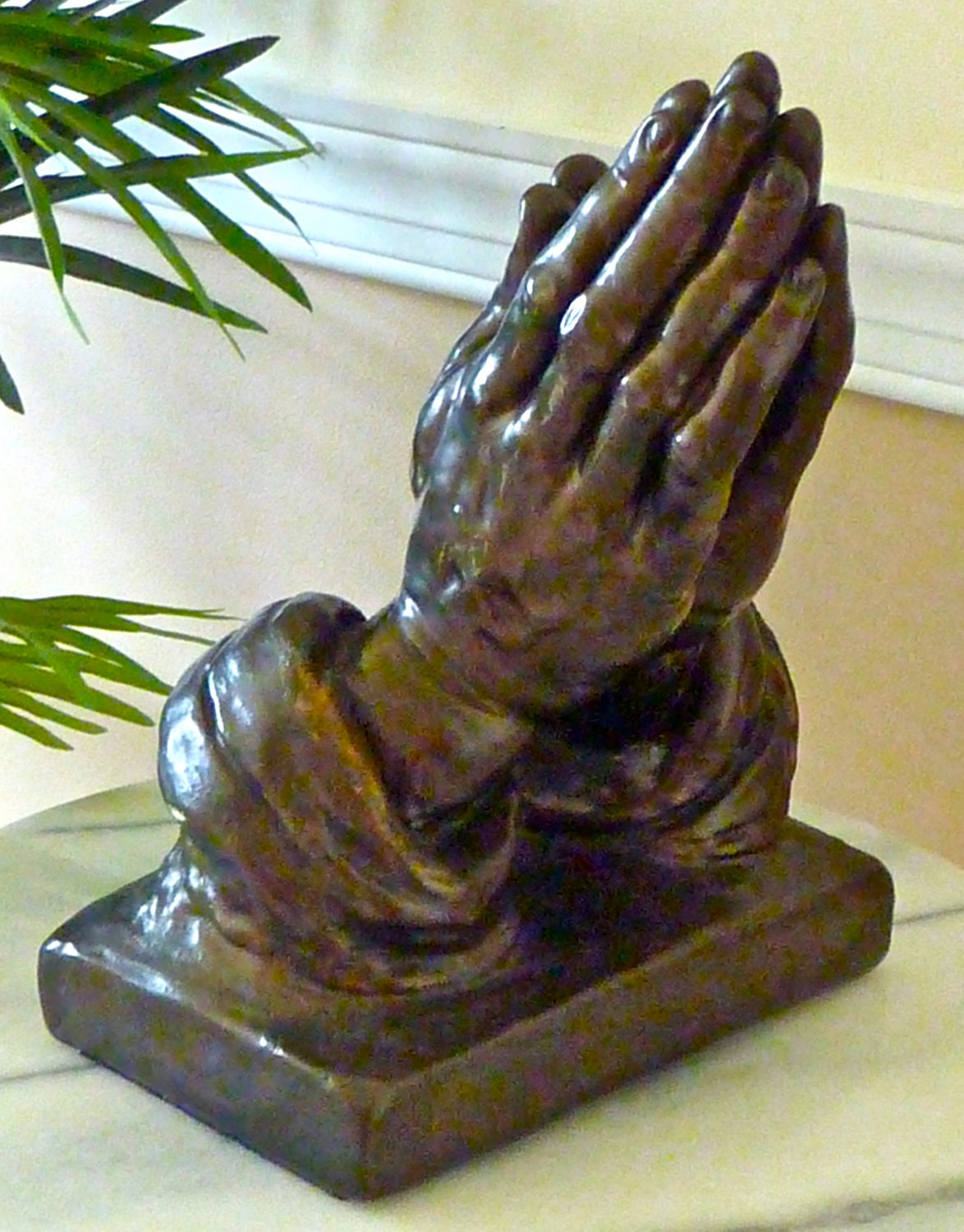 Vintage1962 Austin Prod Chalkware PRAYING HANDS SCULPTURE
