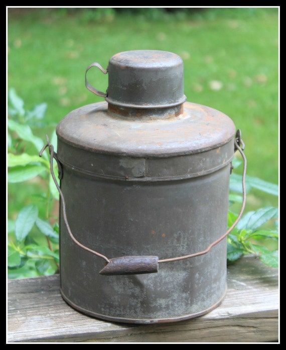 Antique 1800's Railroad/Miners Tin Lunch Pail by MyVintageLane