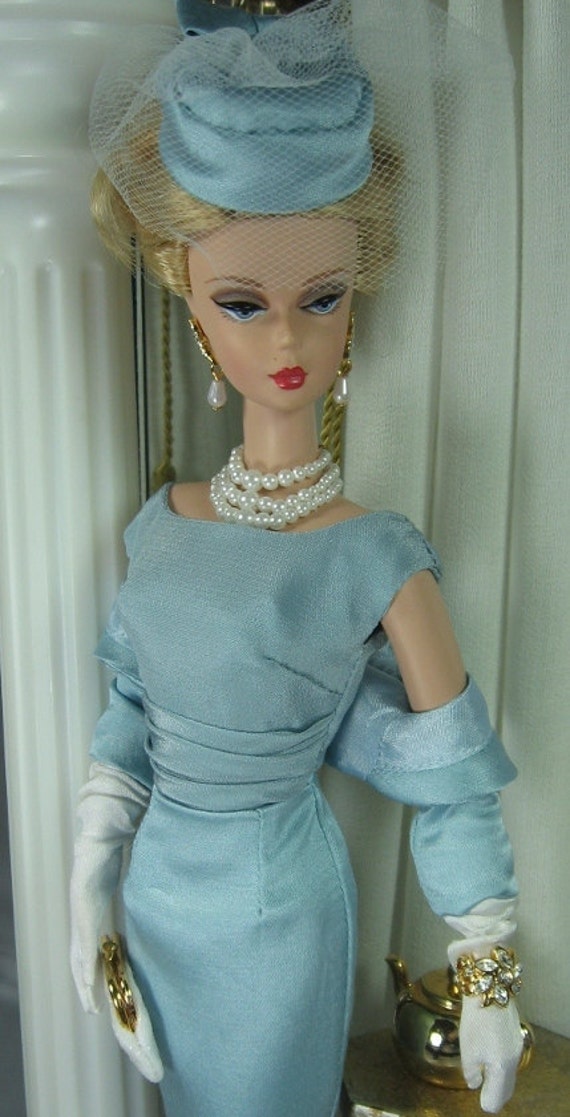 Blue Pearl for Silkstone Barbie and similar size dolls.