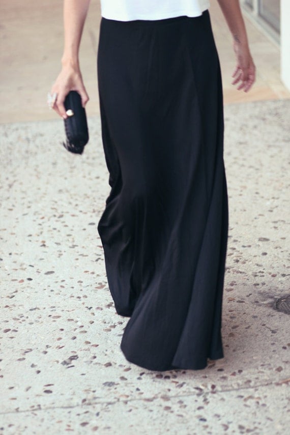 Black Floor Length High Waisted Flowing Evening Maxi Skirt 