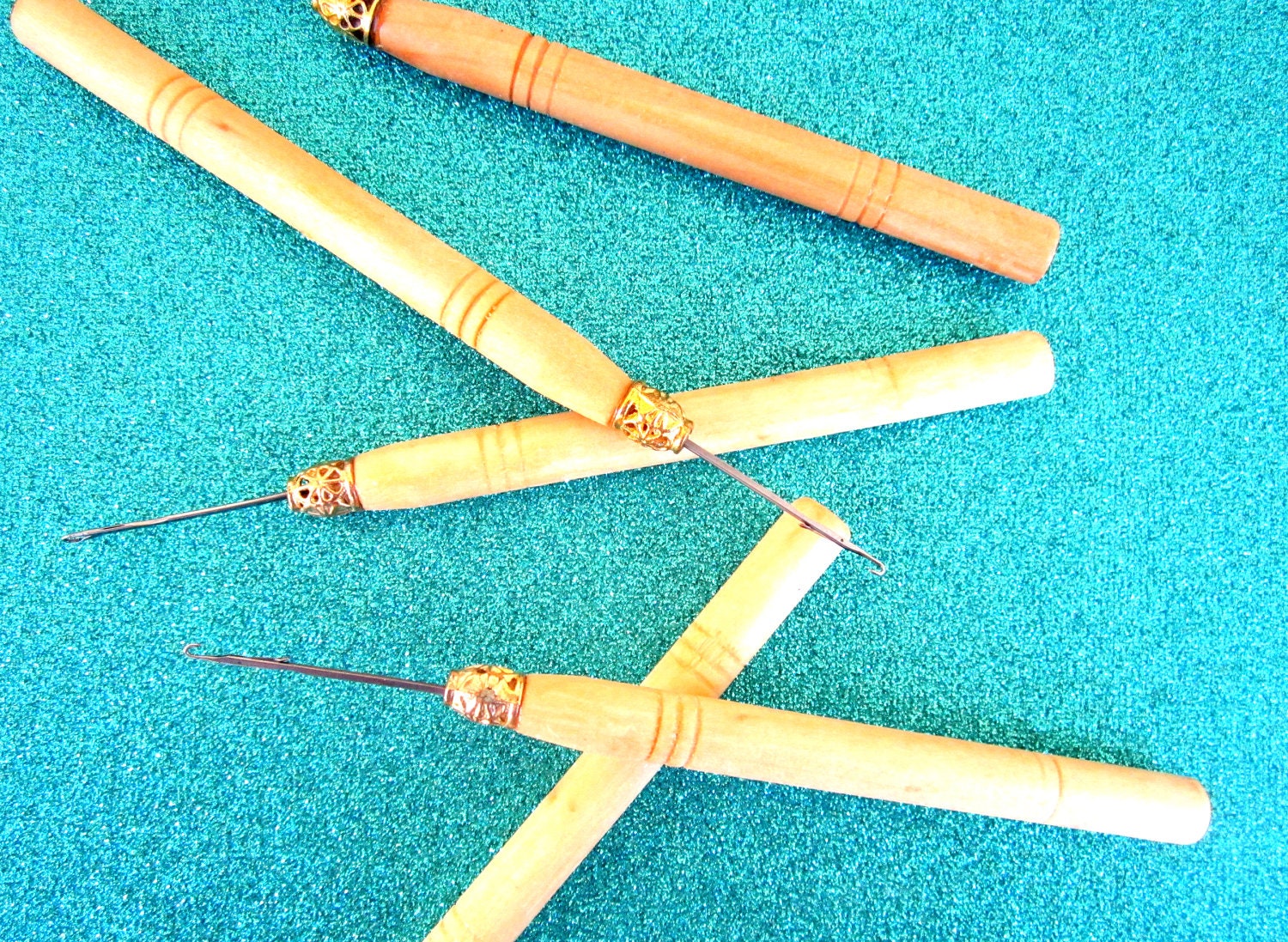 latch hook for applying hair extensions crafting supplies