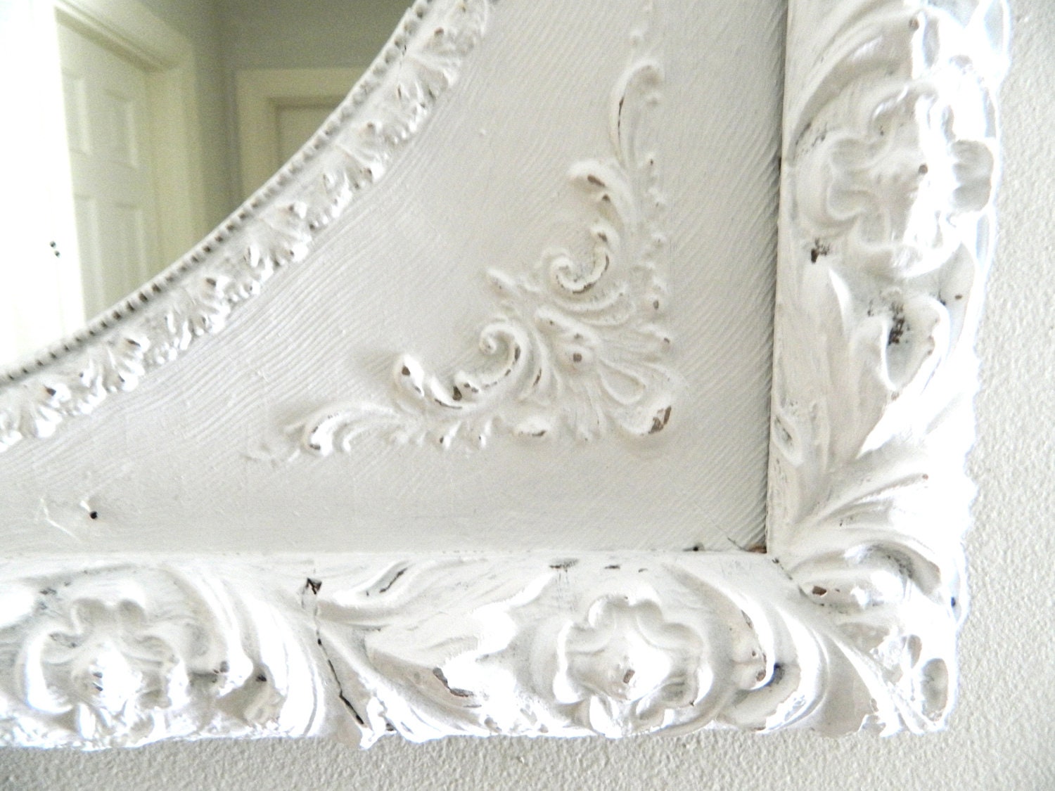 vintage white shabby chic mirror wood frame ornate vintage white shabby chic mirror wood frame ornate