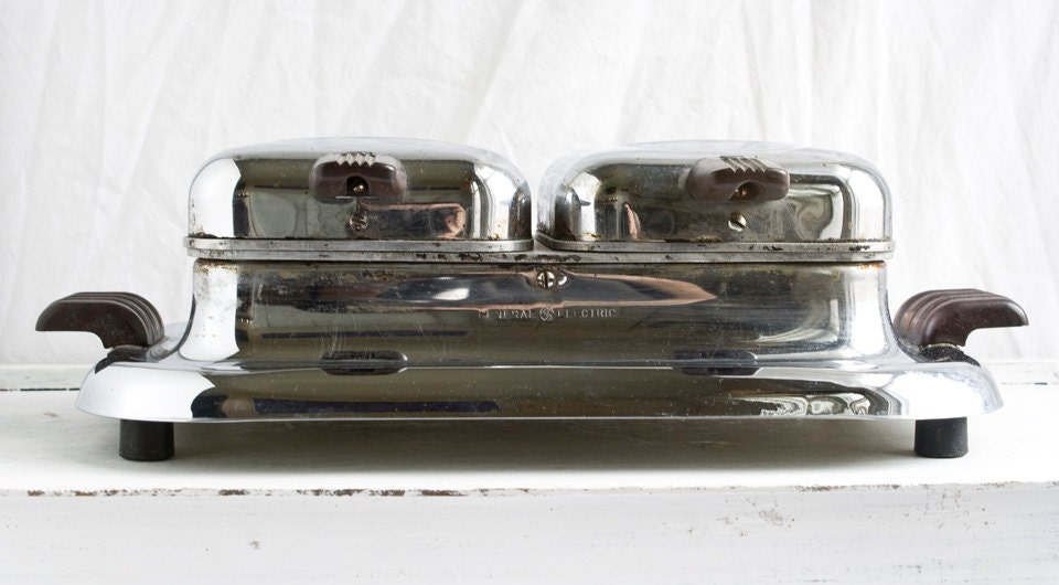 1930s Waffle Iron Vintage General Electric Waffle Iron