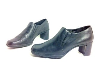 REDUCED~ Minimal Leather Chelsea Ankle Boots 8 - Black Leather Booties 8 - High Heel Ankle Boots